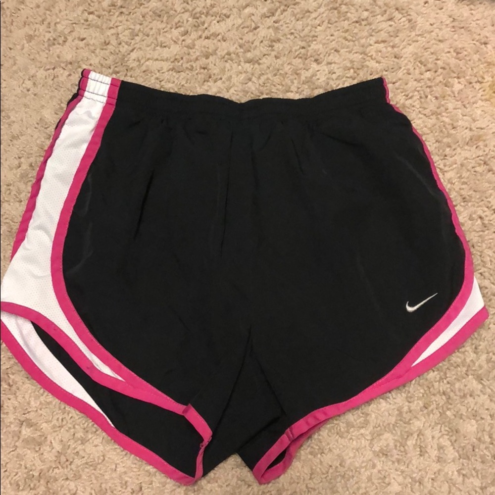 Nike shorts black with pink lining size small